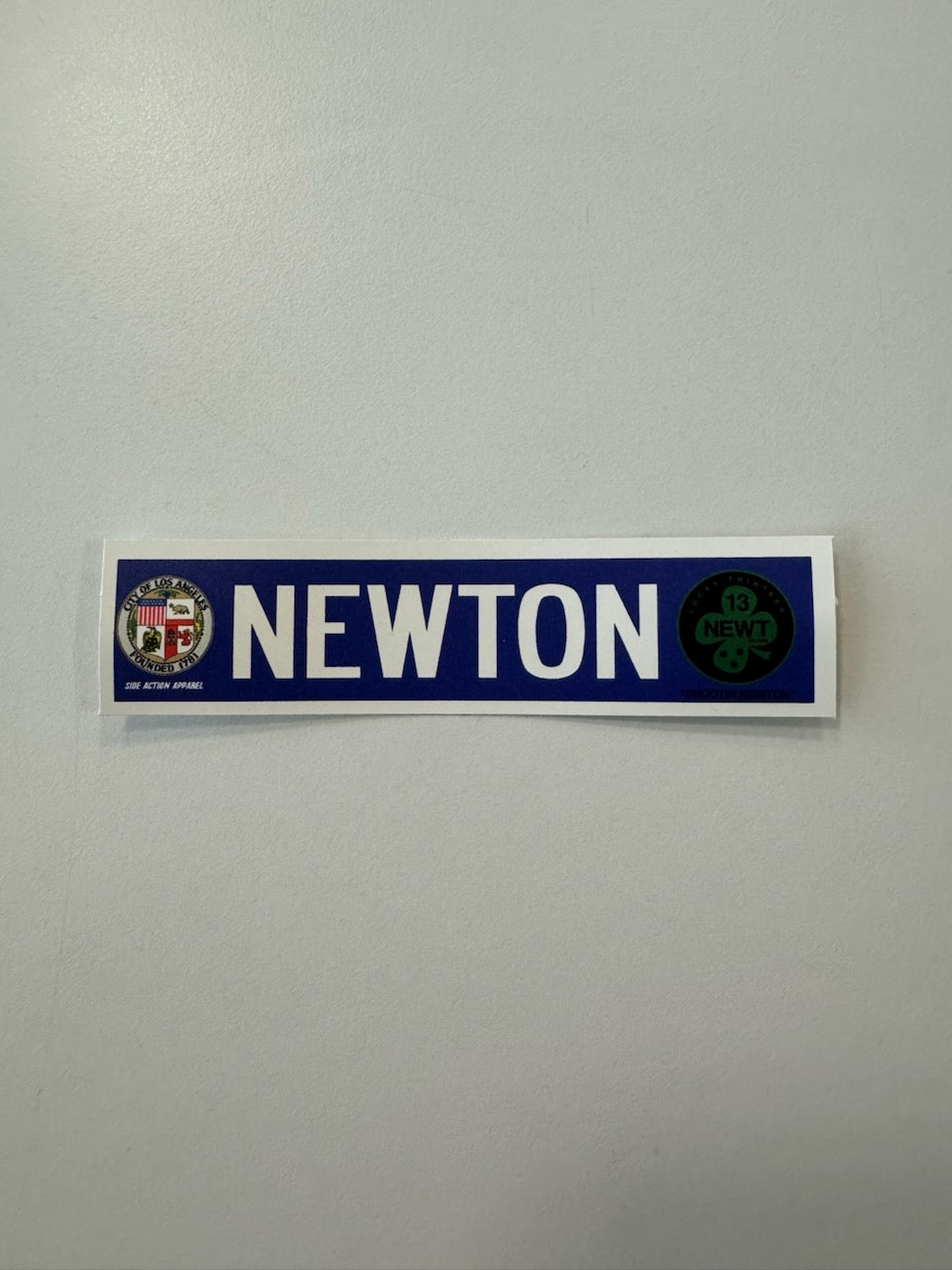 Sticker - Newton