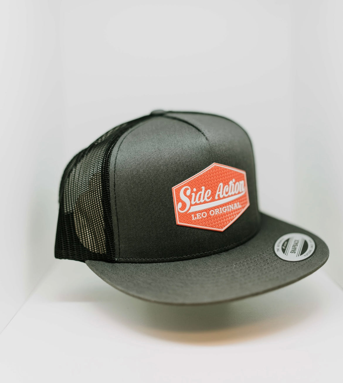 LEO Original Red Logo - Gray Hat