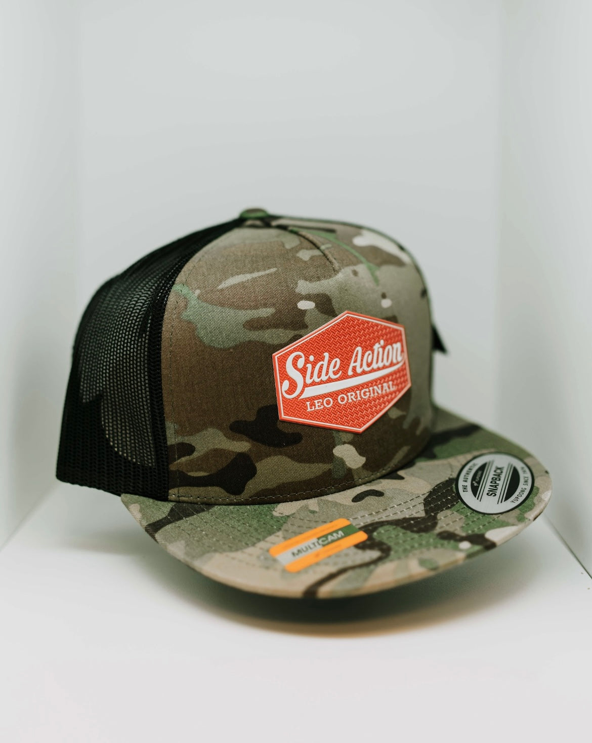 LEO Original Red Logo - Green Camo Hat